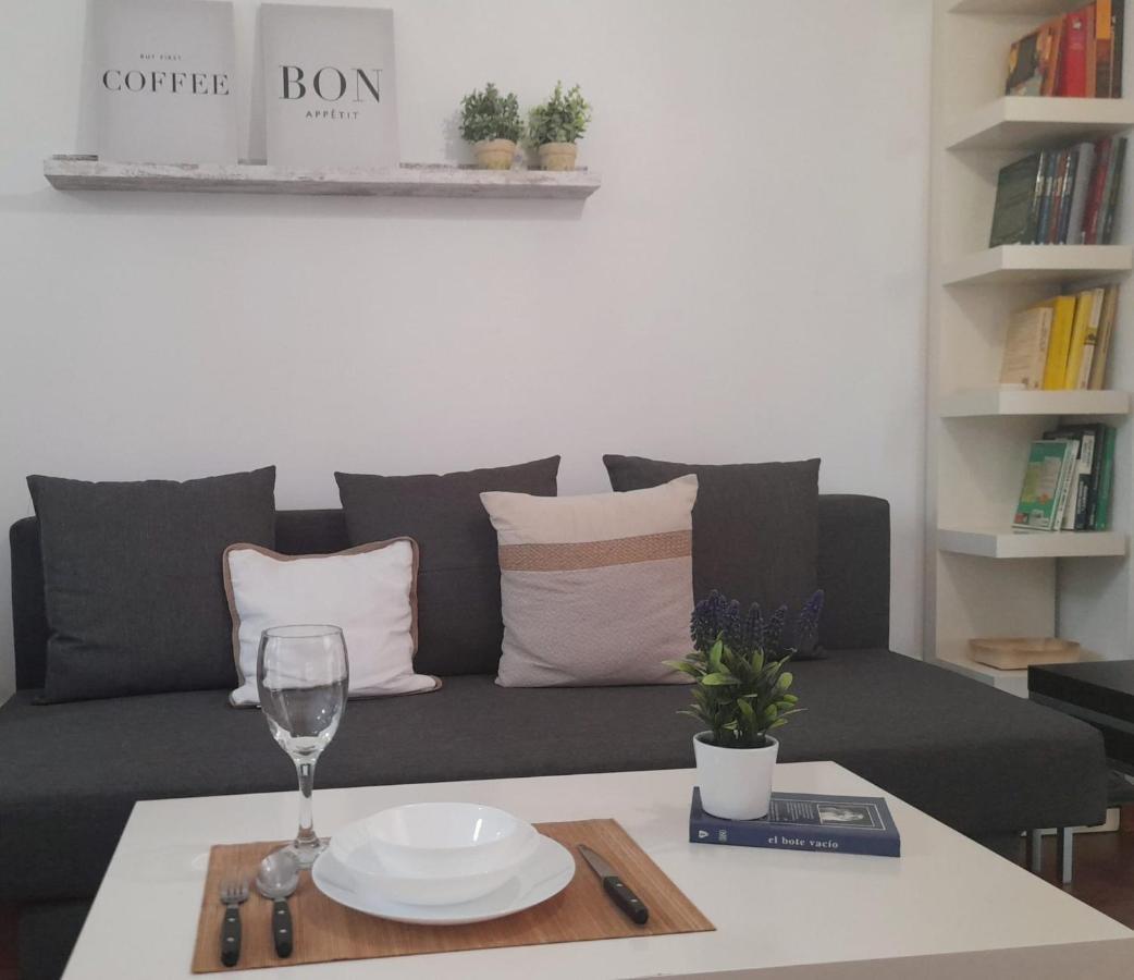Piso De 1 Habitacion En Jalon By Sharingco Malaga Luaran gambar